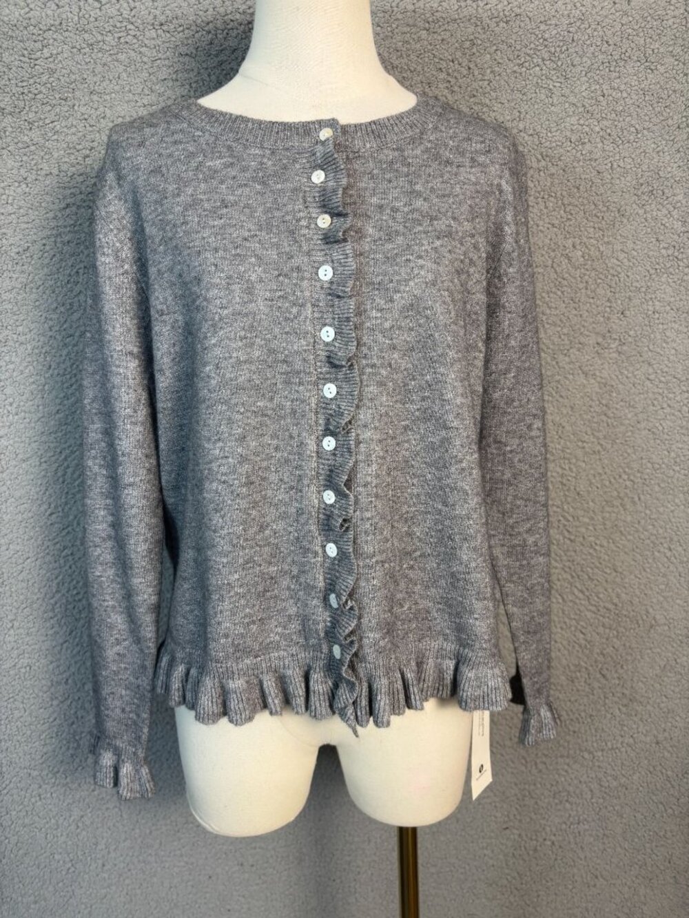 Saodimallsu Women's Ruffle Button-Up Cardigan Cropped Grey  Size Medium NWT's.